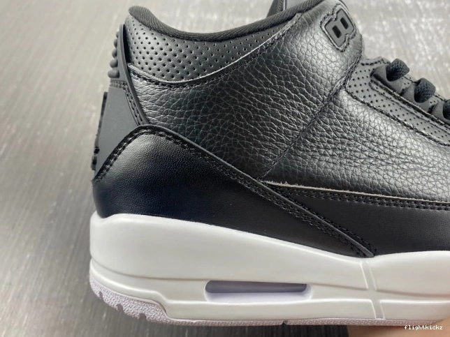 Monday Jordan Cyber (2016) Retro 3 136064-020 0715